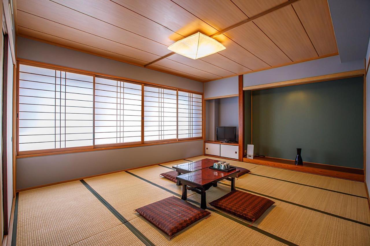 Harmonie Cinq Hotell Kitakyūshū Exteriör bild